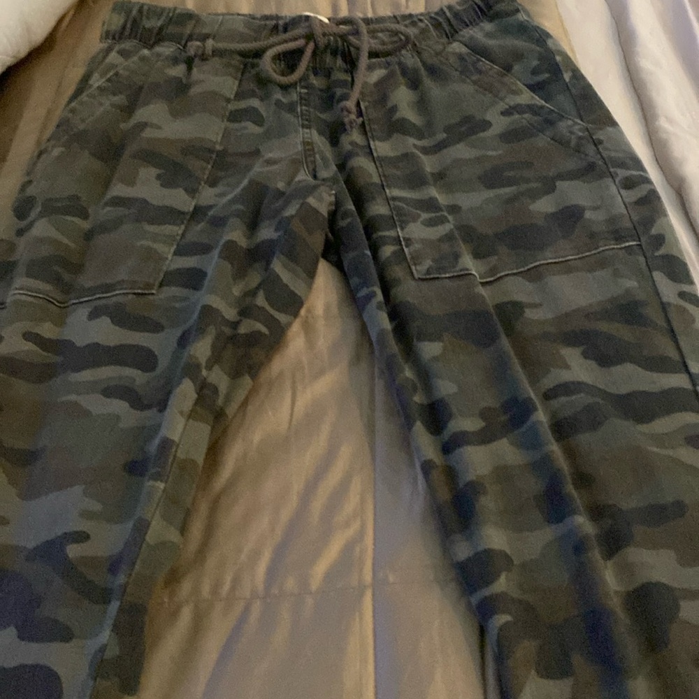 Ladies pants/joggers
